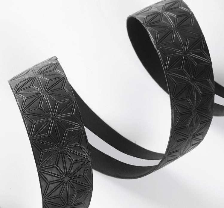 Close view of the cushioned foam tape texture